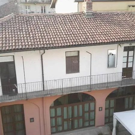 Strategic Location, District 1 Appartement